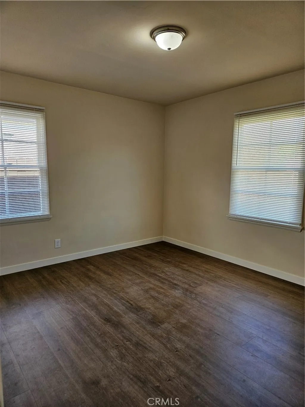 Additional image 19 of 6907 White Oak Ave, Reseda, CA 91335