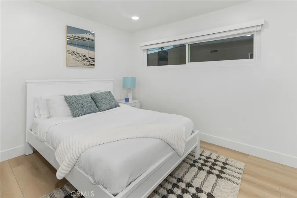 Additional image 20 of 114 Onyx Ave, Newport Beach, CA 92662