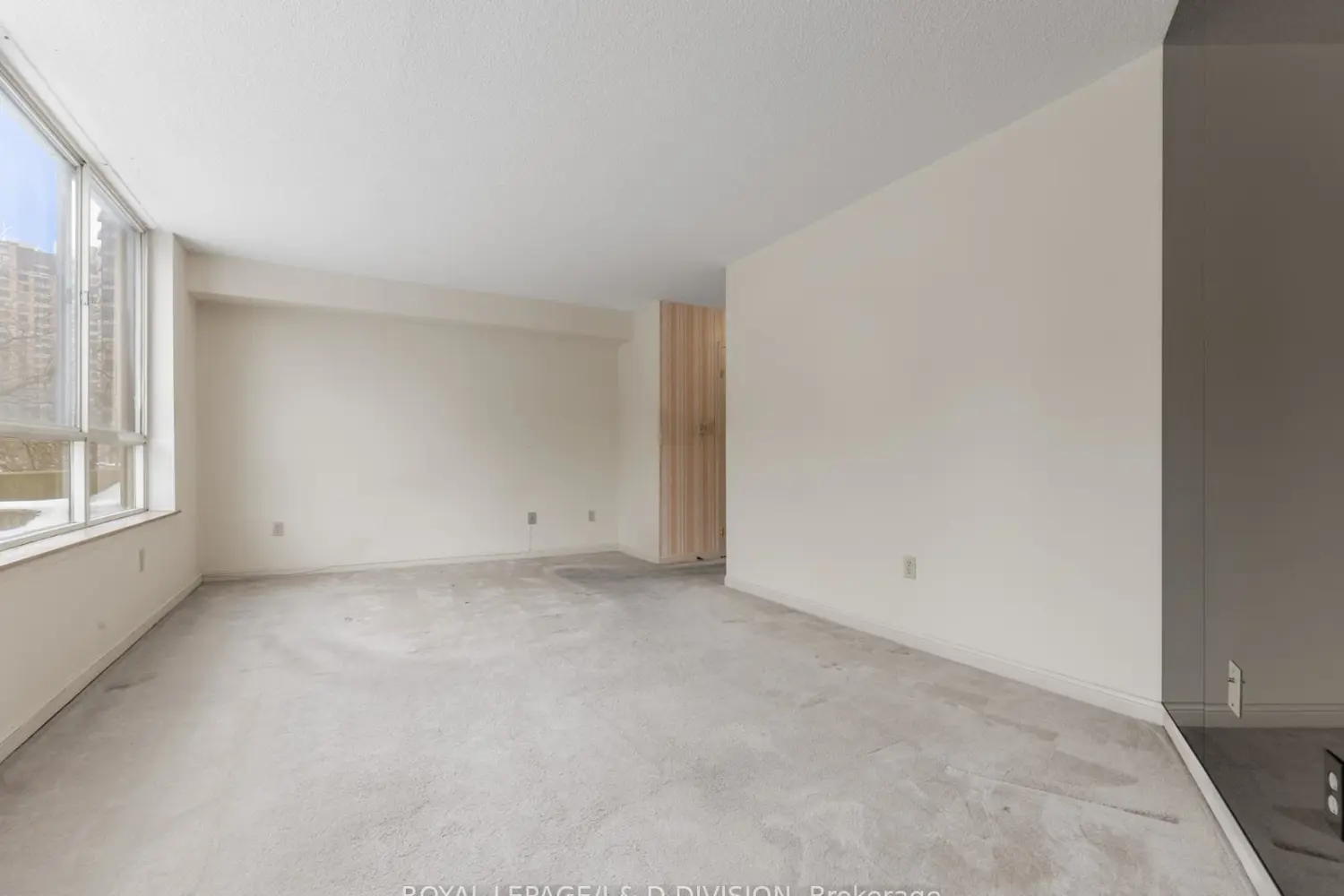 Additional image 13 of 5444 Yonge Street 212