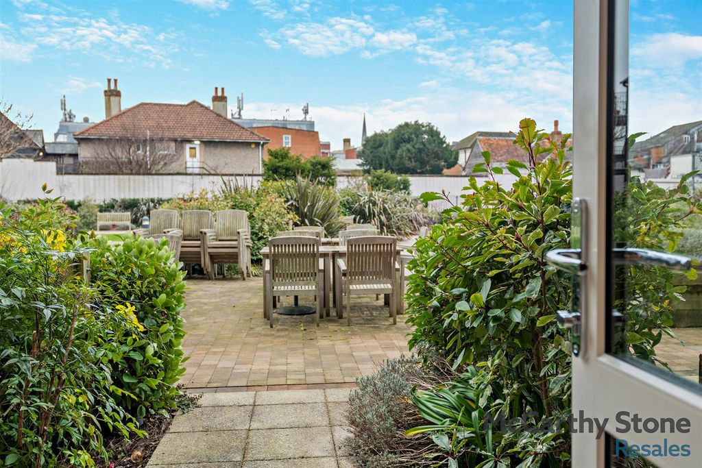 Additional image 17 of 2 bed flat for saleMonument Place, Endless Street, Salisbury SP1