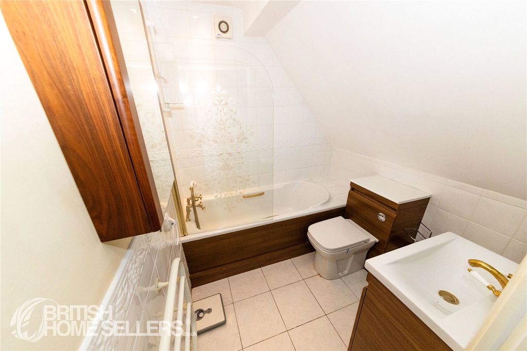 Additional image 18 of 2 bed flat for saleLord Austin Drive, Marlbrook, Bromsgrove, Worcestershire B60