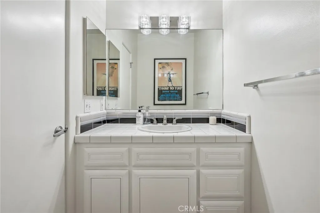 Additional image 24 of 221 S Francisca Avenue Unit A, Redondo Beach, CA 90277