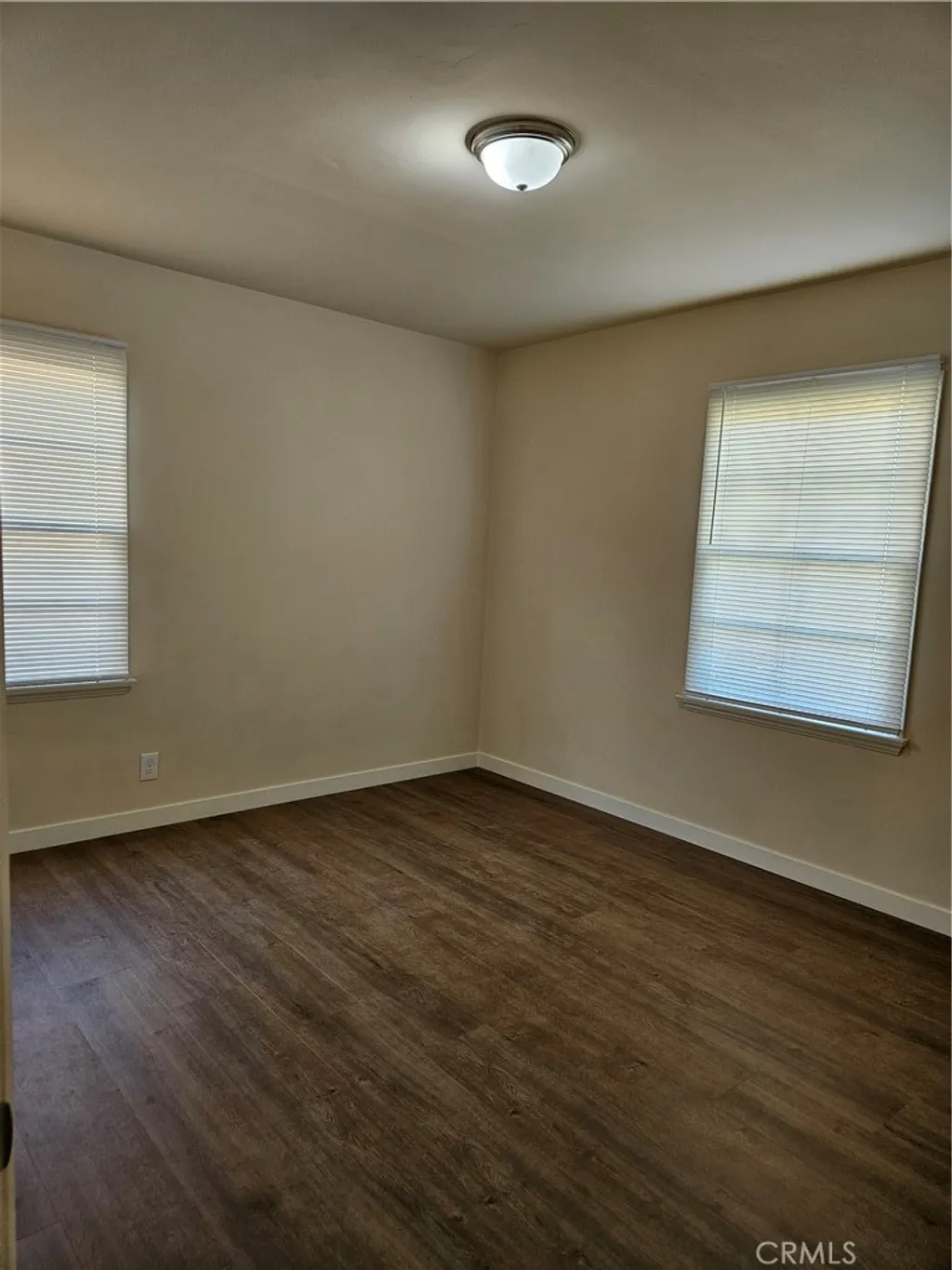 Additional image 18 of 6907 White Oak Ave, Reseda, CA 91335