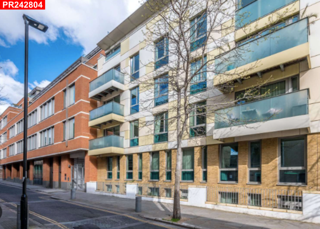 2 bed flat for saleTrematon Walk, London N1