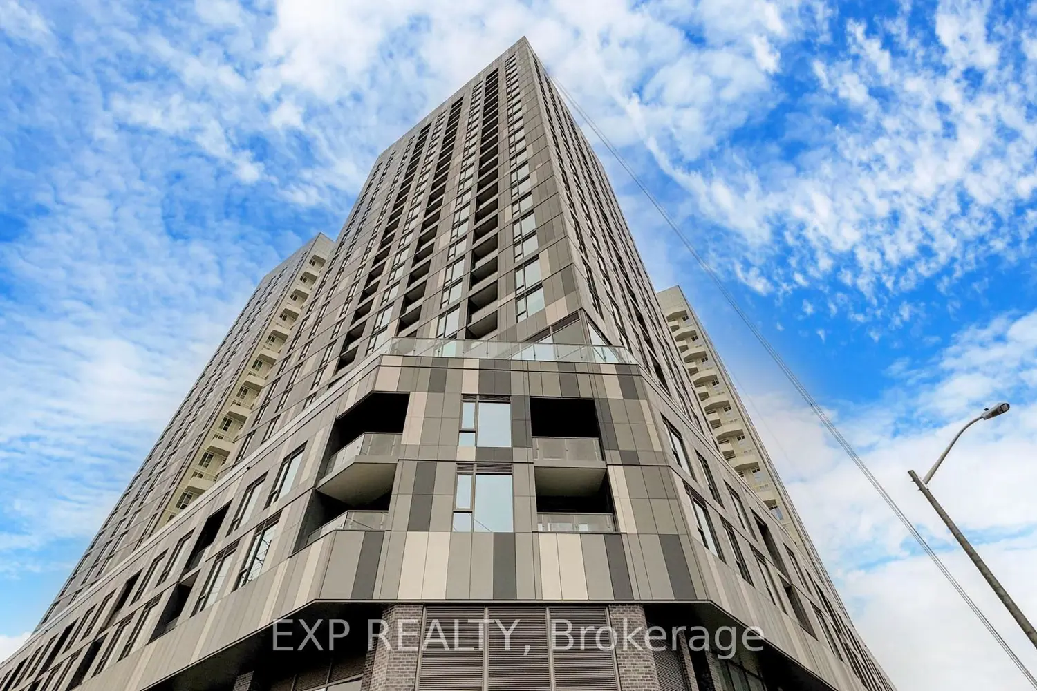 Additional image 2 of 10 Abeja Street 2414