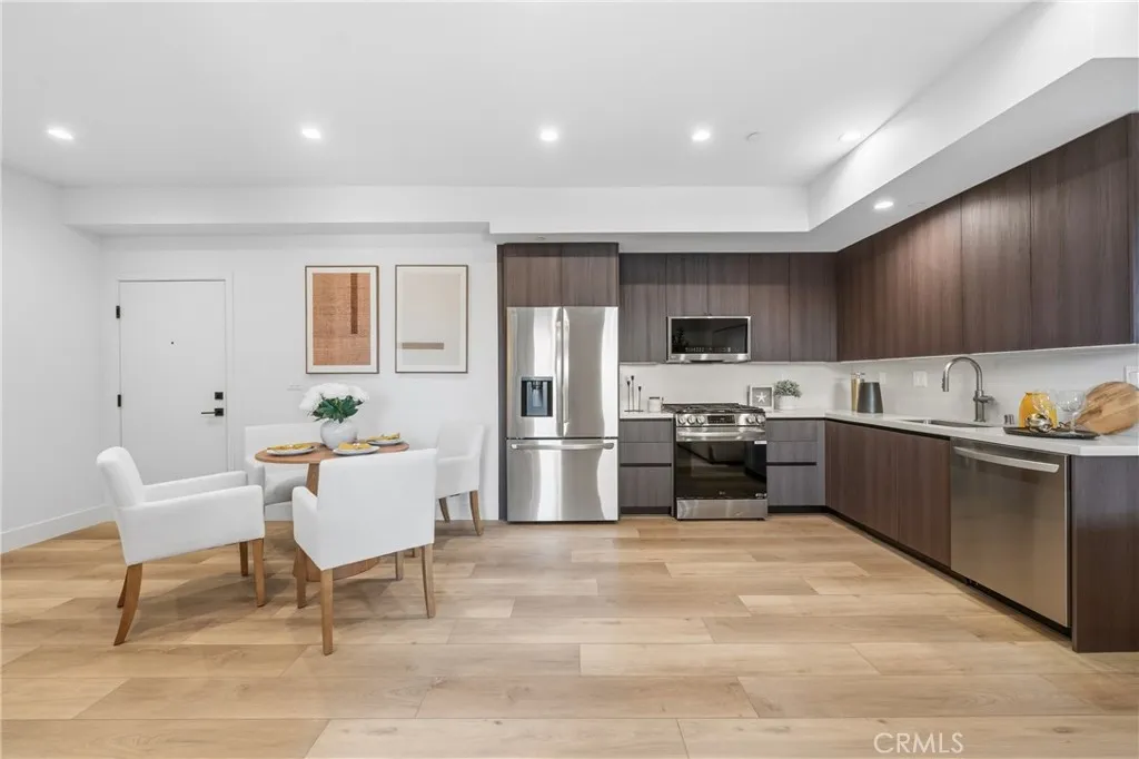 Additional image 7 of 150 S Oak Knoll Avenue Unit 105, Pasadena, CA 91101