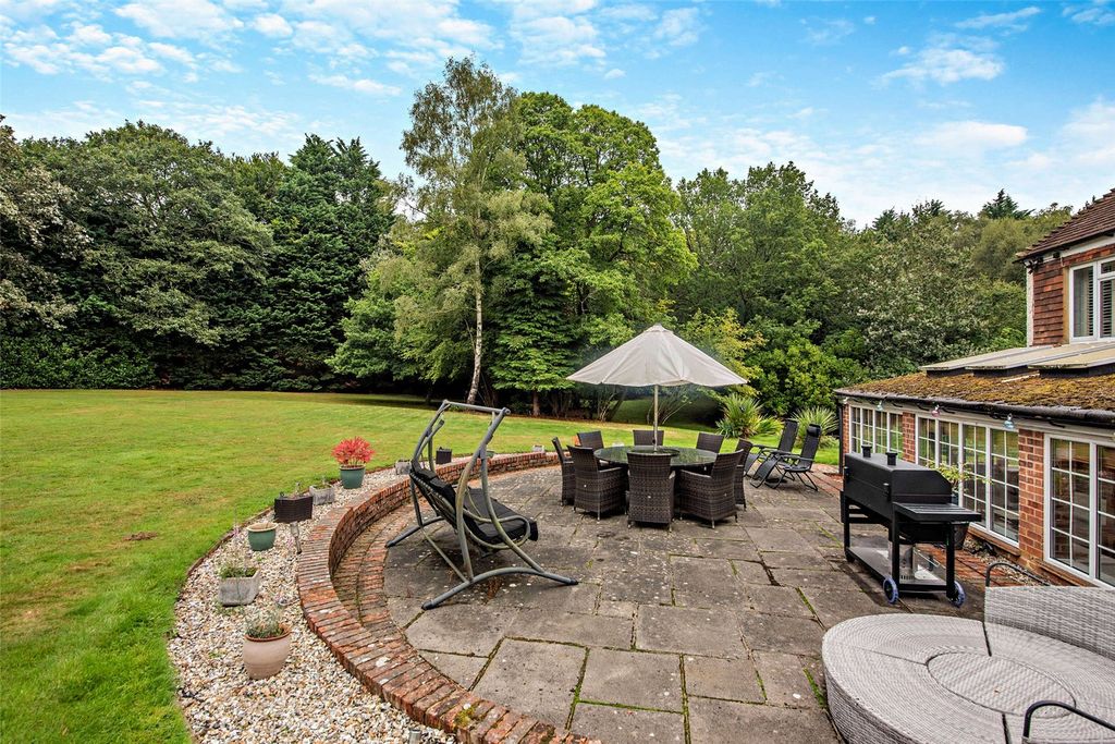 Additional image 29 of 6 bed detached house for saleChapel Row, Reading RG7