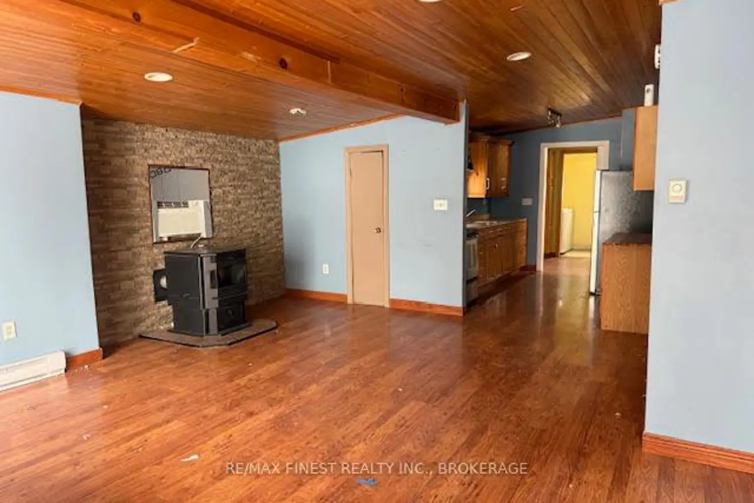 5 Pine Point Avenue photo 5