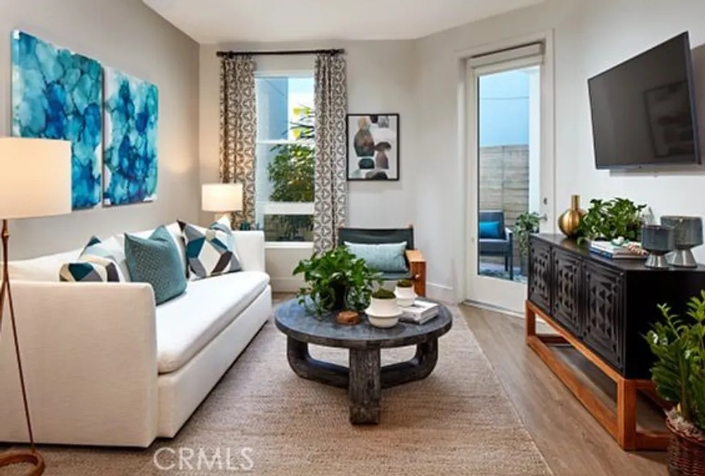 Additional image 10 of 19535 Nordhoff Street Unit 35-107, Northridge, CA 91324