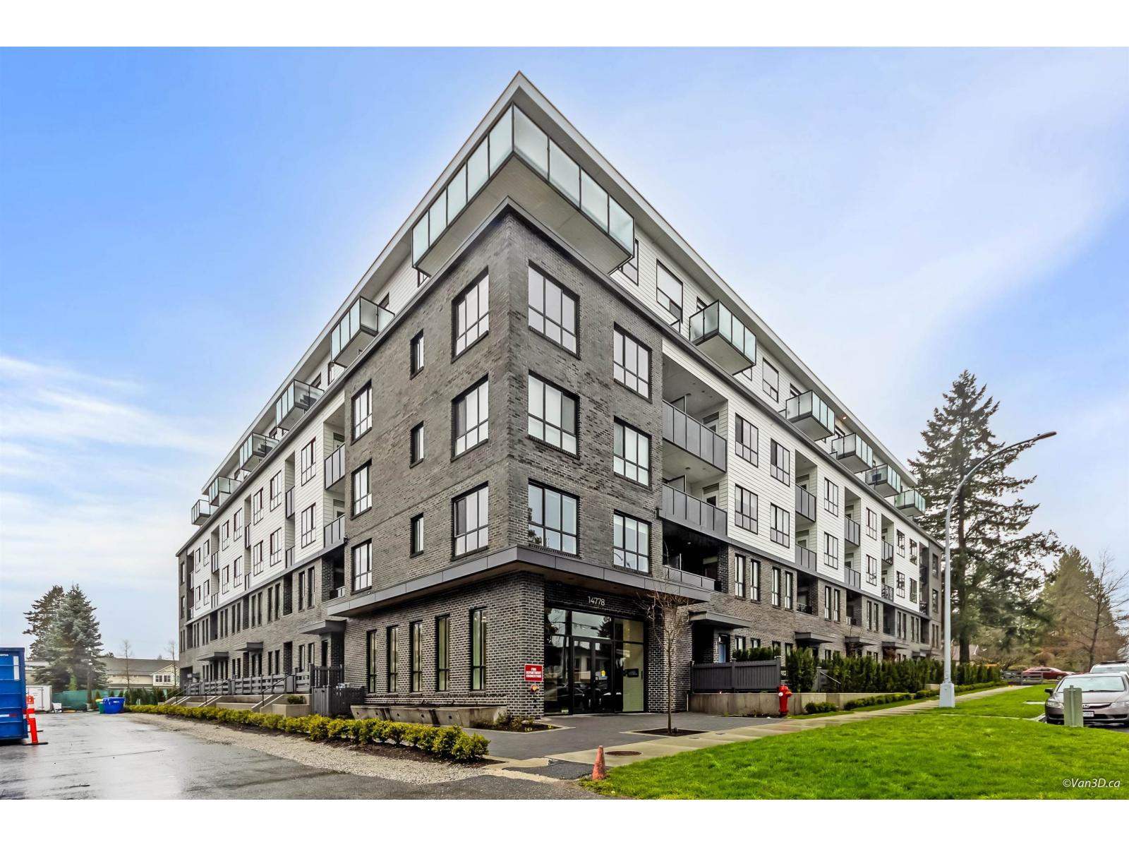 204 14778 106 AVENUE