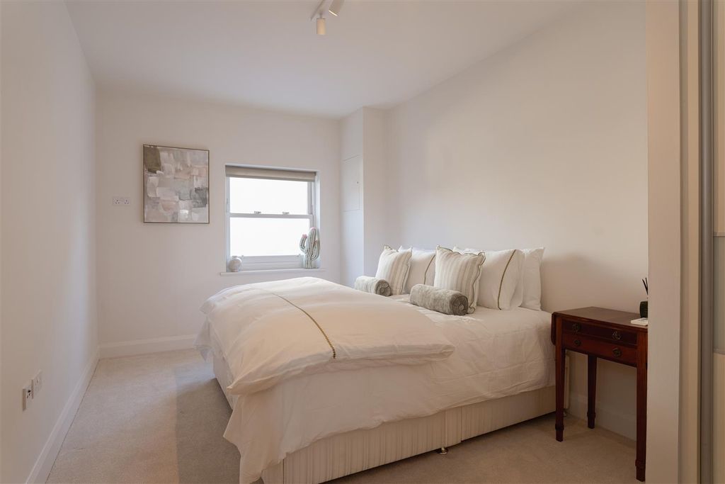 Additional image 20 of 3 bed flat for saleMarine Parade, Worthing BN11