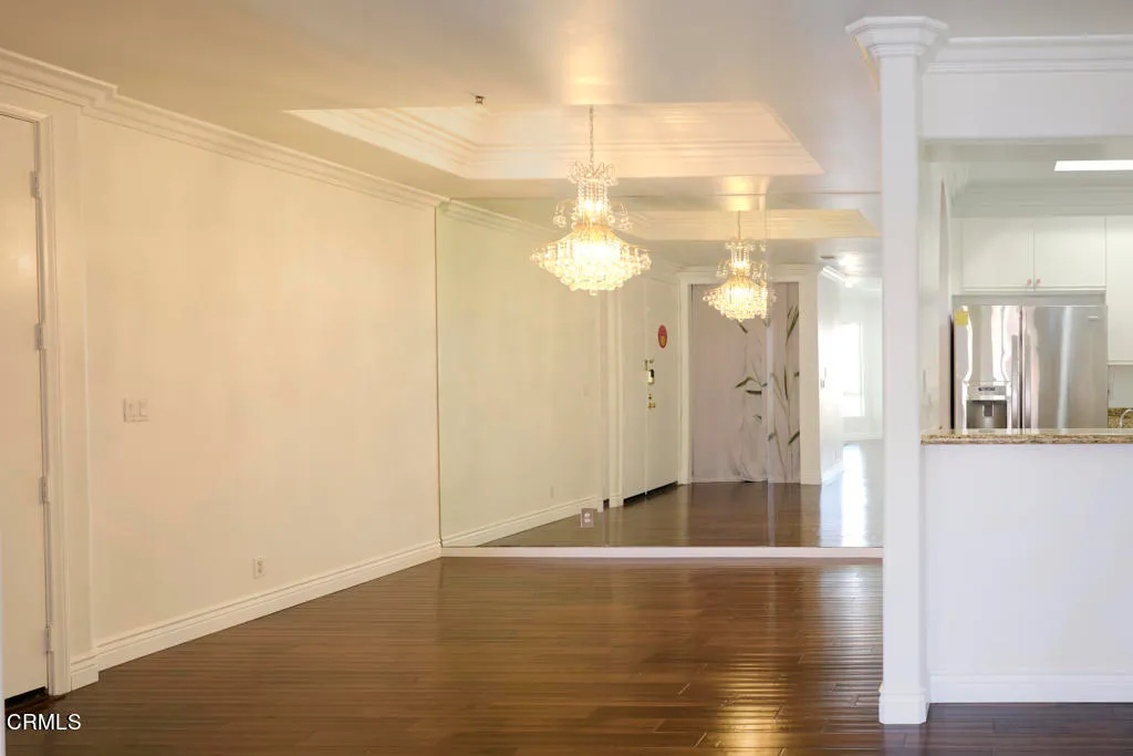 Additional image 35 of 4830 Elmwood Avenue Unit 206, Los Angeles, CA 90004