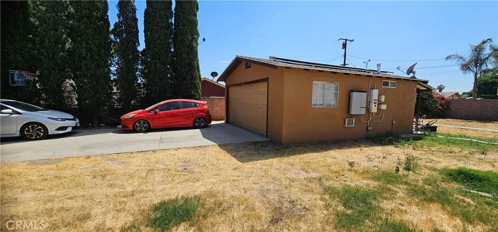 Additional image 2 of 7888 maple Ave Unit B, Fontana, CA 92336