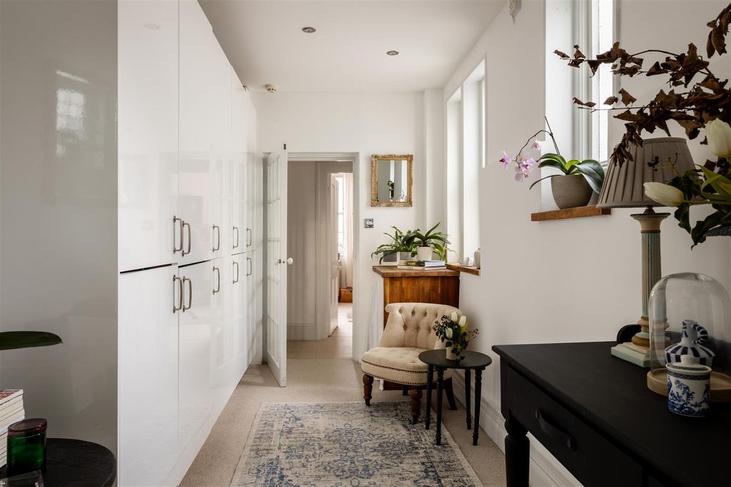 Additional image 22 of 2 bed flat for saleLewes Crescent, Brighton BN2