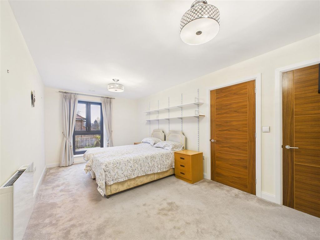 Additional image 8 of 2 bed flat for saleStapleton Court, Waller Grove, Swanland HU14