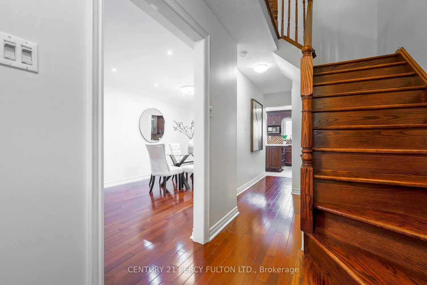 161 Sophia Road photo 2