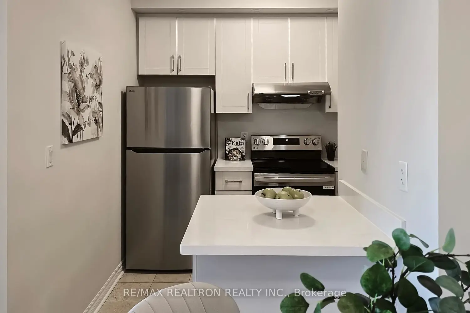 Additional image 9 of 18 Holmes Avenue 2115