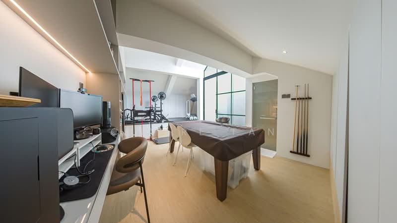 Additional image 9 of Peakville Walk