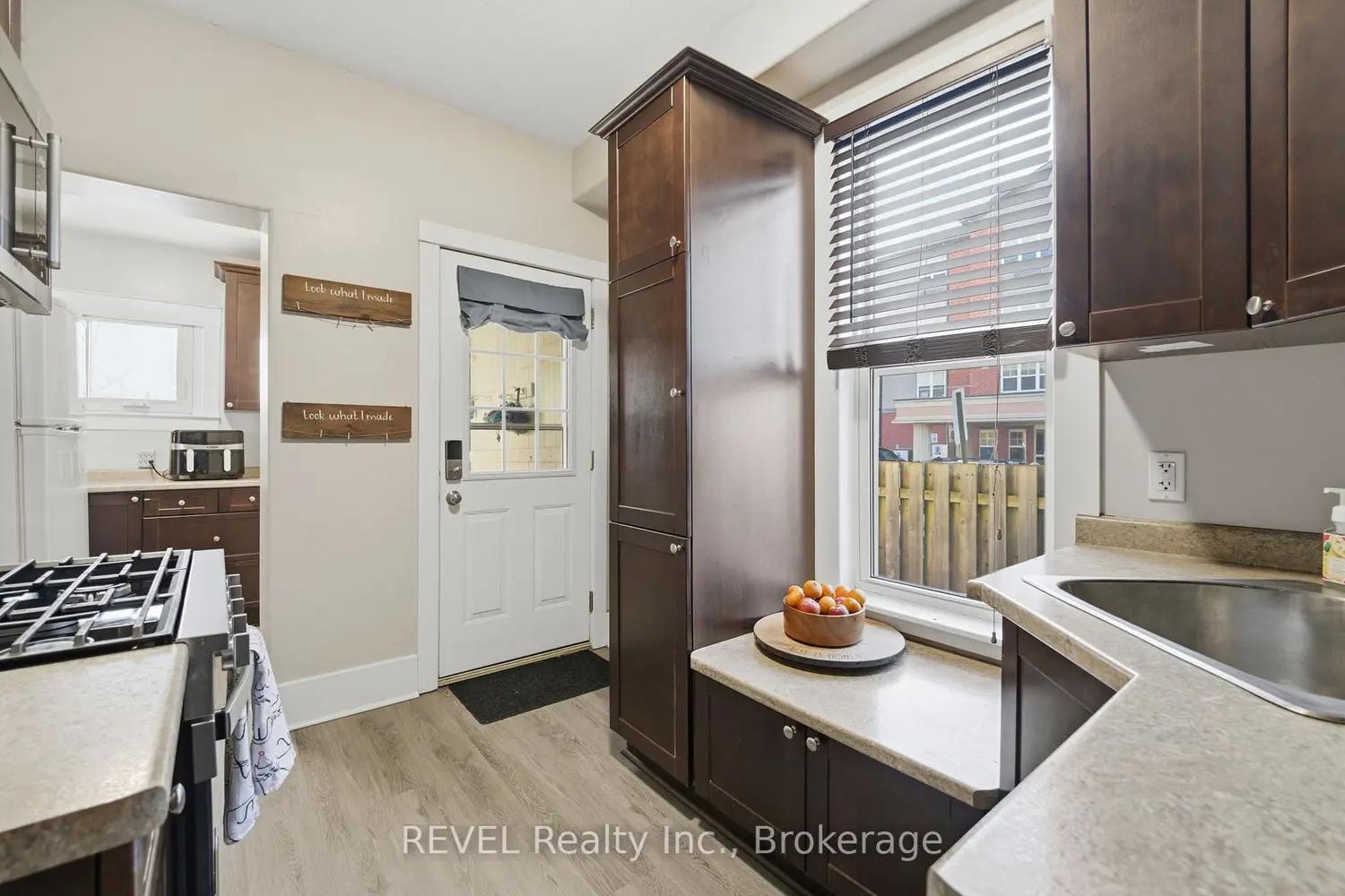 Additional image 6 of 348 Hellems Avenue