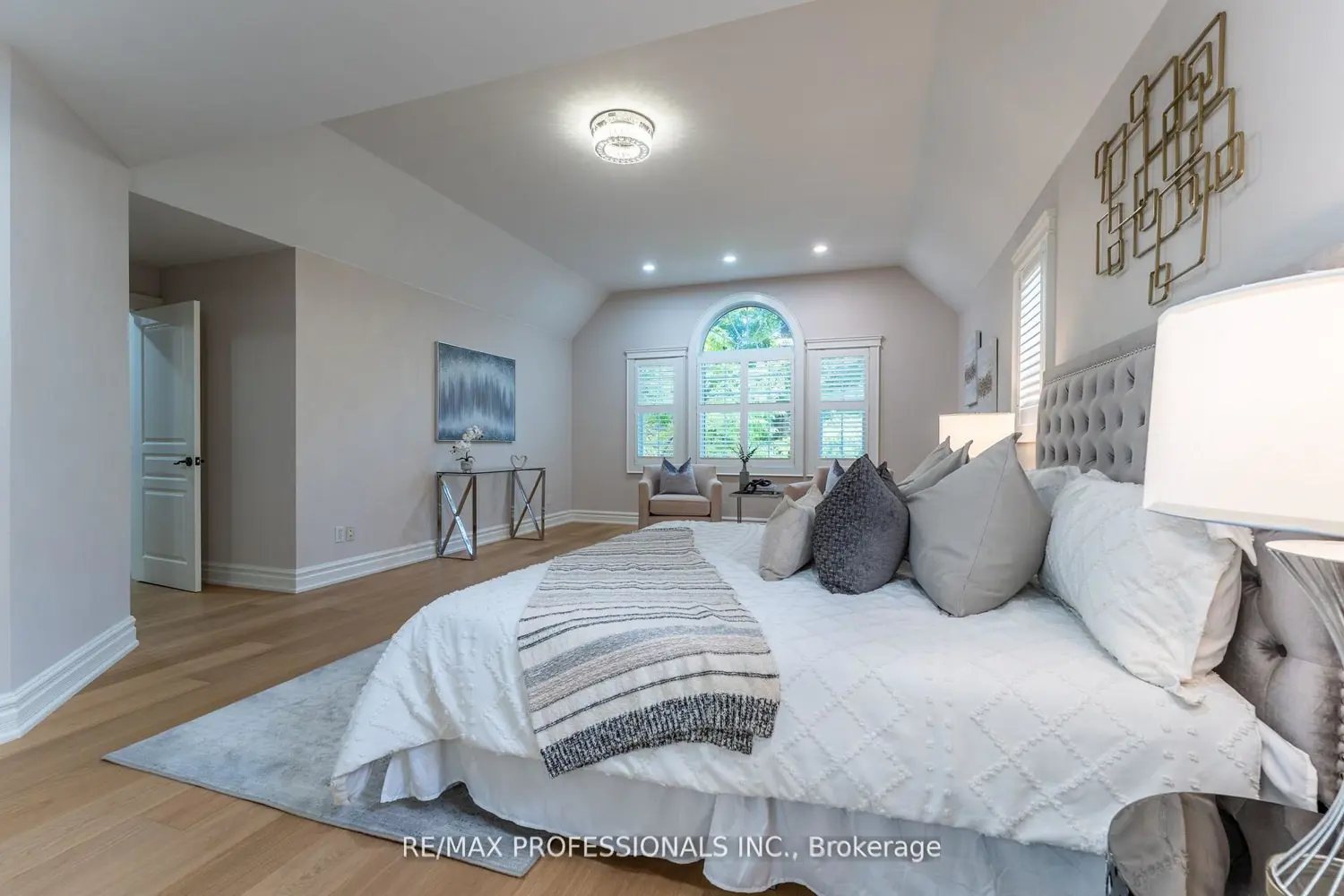 Additional image 16 of 354 Country Club Crescent