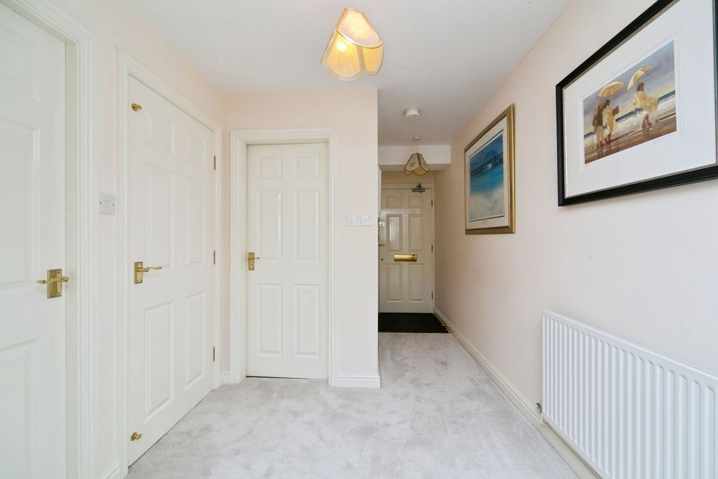 Additional image 14 of 2 bed flat for saleDeganwy Road, Deganwy, Conwy LL31