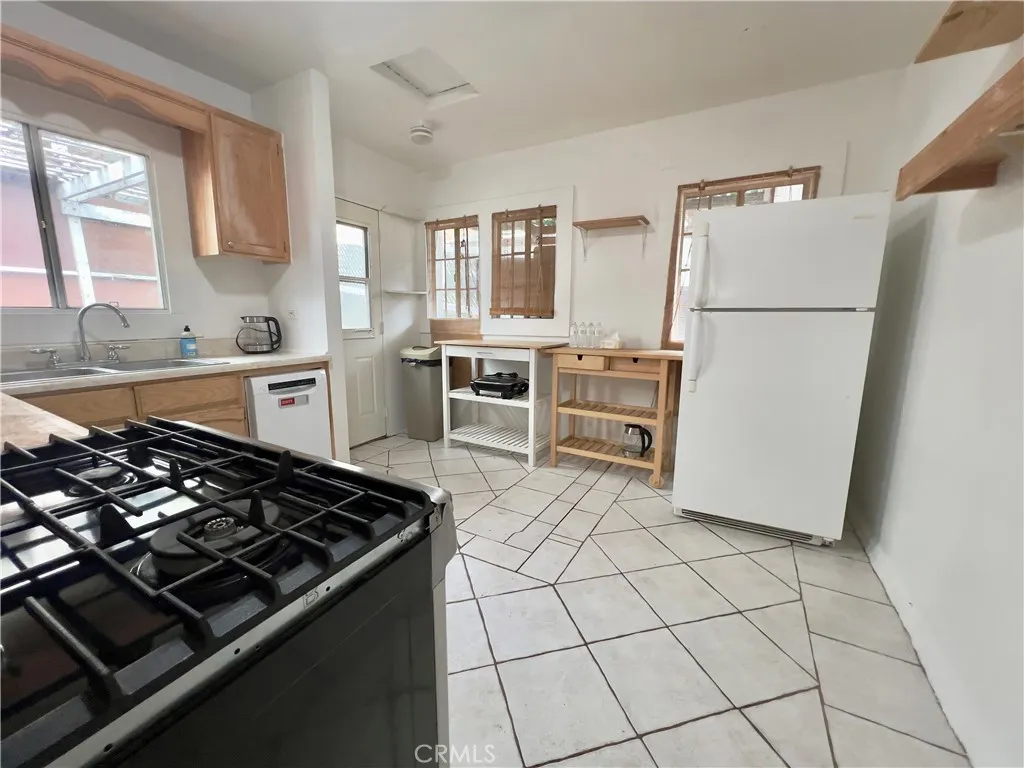 Additional image 27 of 1915 Echo Park Ave, Los Angeles, CA 90026