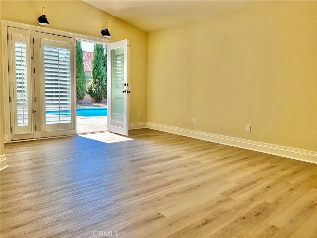 Additional image 8 of 10401 Garden Grove Ave, Northridge, CA 91324