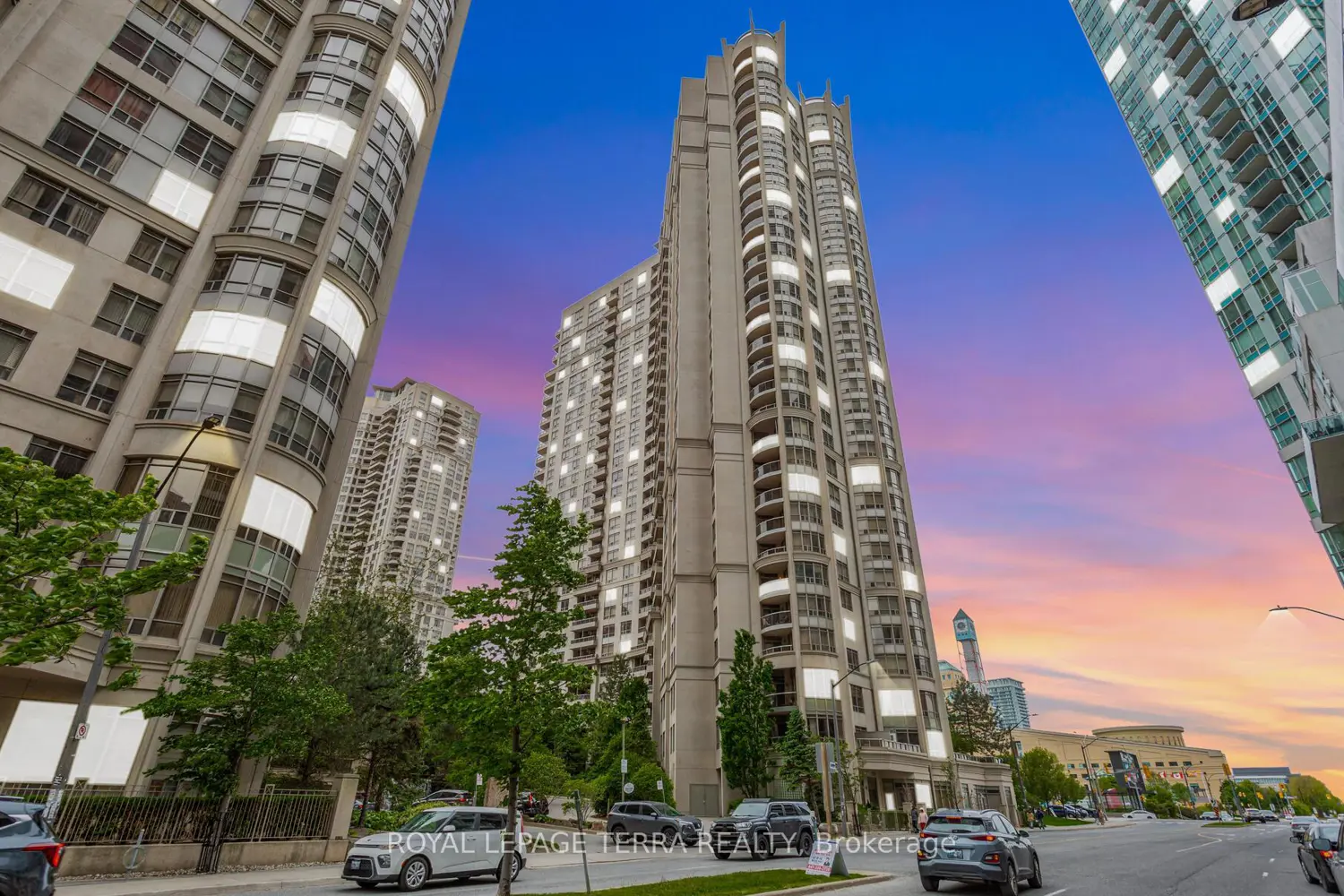 3888 Duke Of York Boulevard 430