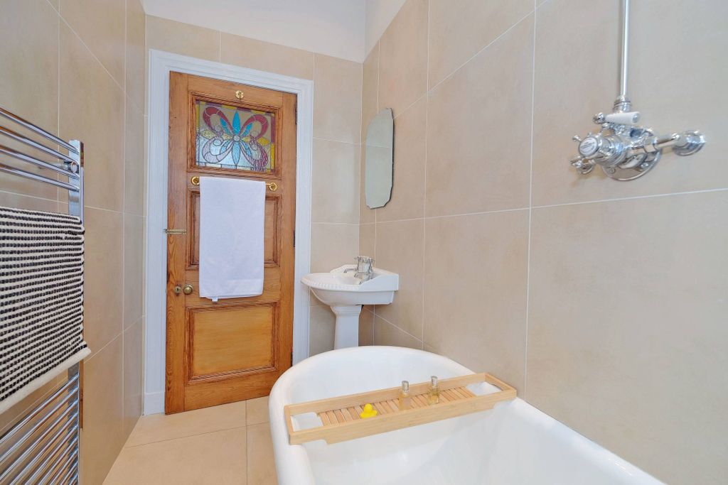Additional image 14 of 2 bed flat for saleForest Avenue, Aberdeen AB15