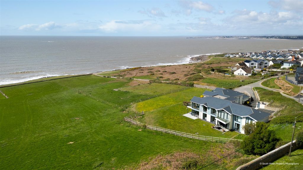 2 bed flat for saleSlon Lane, Ogmore-By-Sea, Vale Of Glamorgan CF32