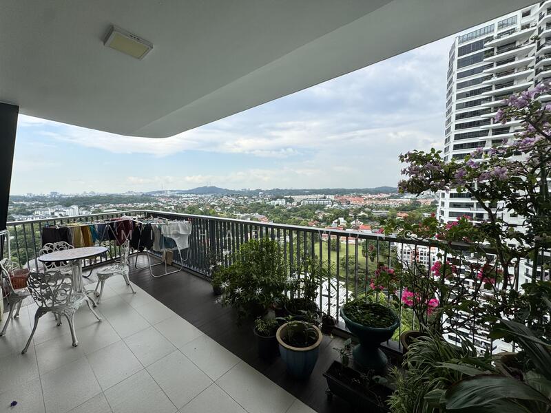 3 Leedon Heights