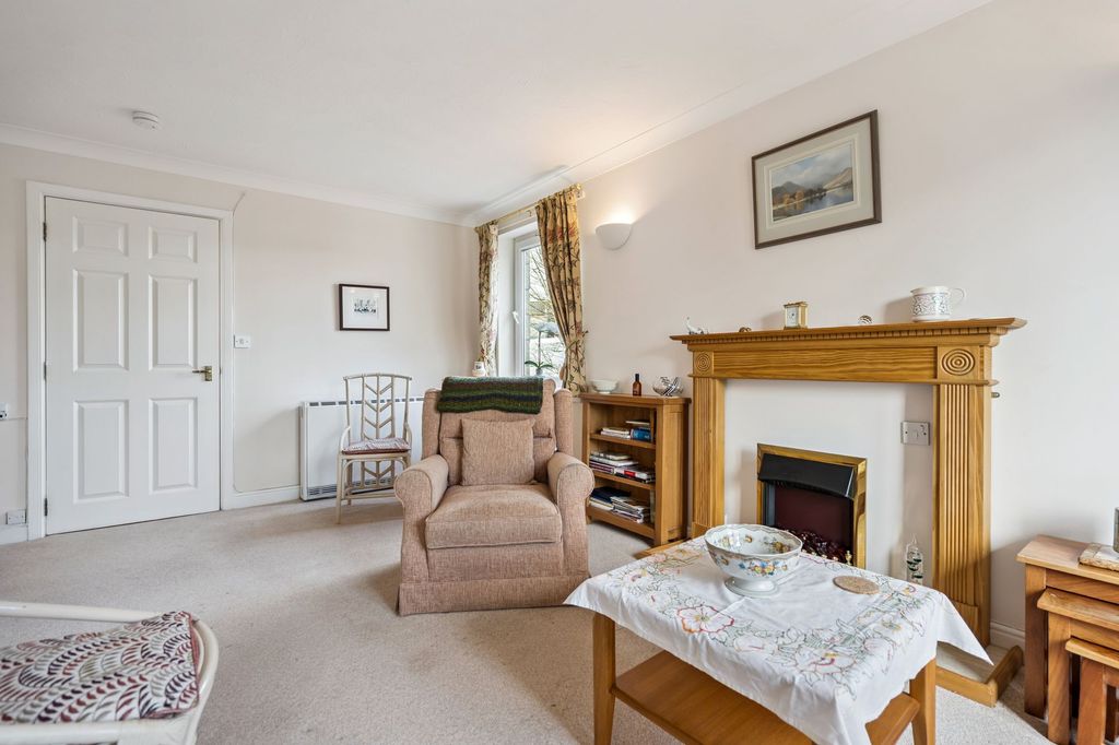 Additional image 5 of 1 bed flat for saleStirling Road, Dunblane FK15