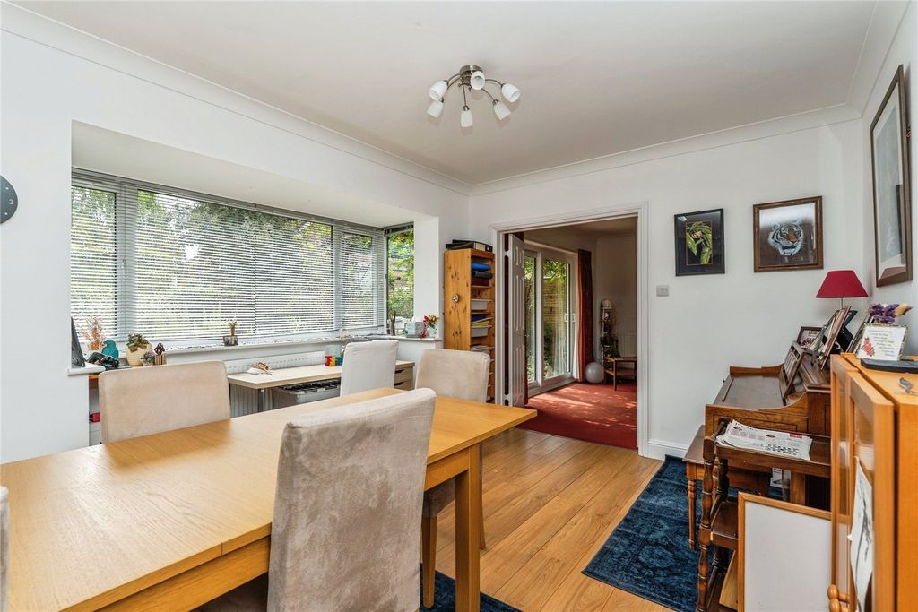 Additional image 8 of 5 bed detached house for saleCrofton Close, Southampton, Hampshire SO17