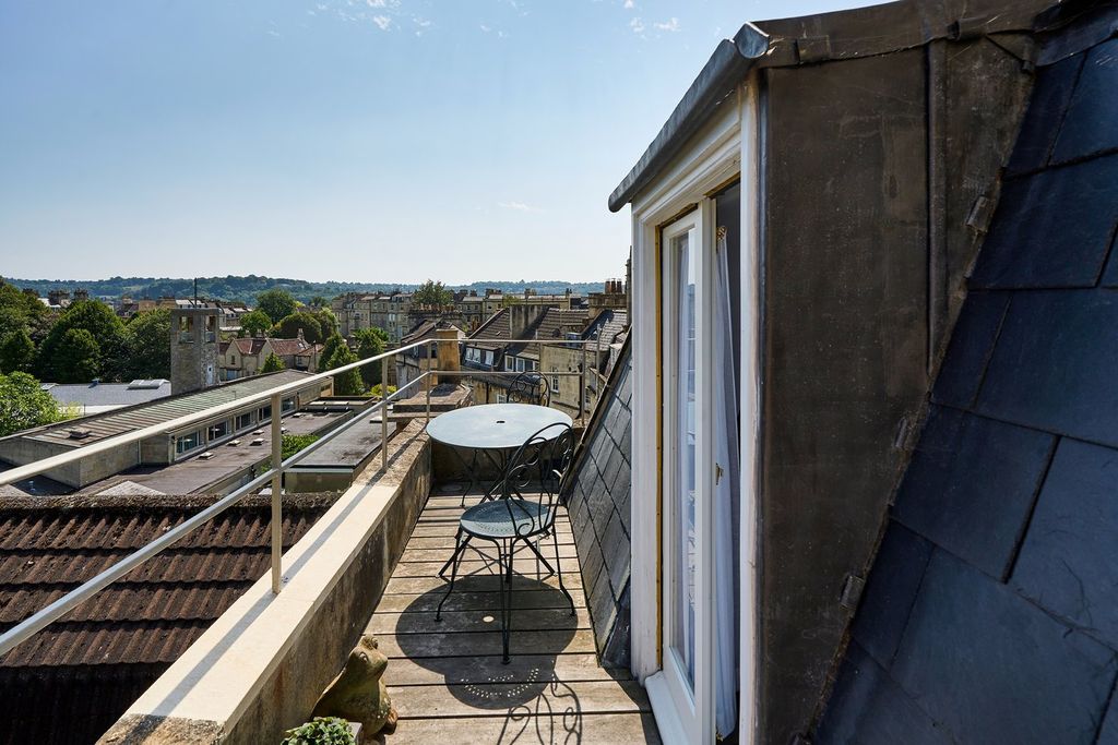 Additional image 13 of 3 bed flat for saleSt James's Square, Bath BA1