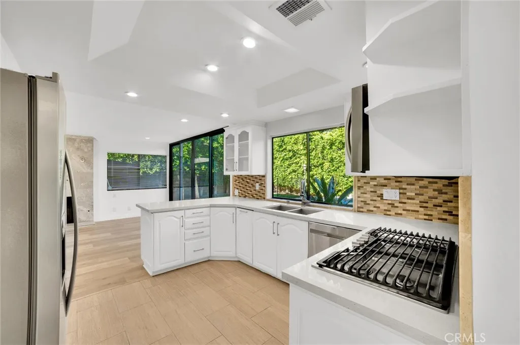 Additional image 15 of 18839 Miranda St, Tarzana, CA 91356