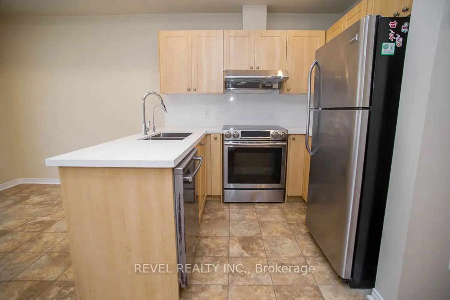 Additional image 9 of 21 Diana Avenue 43