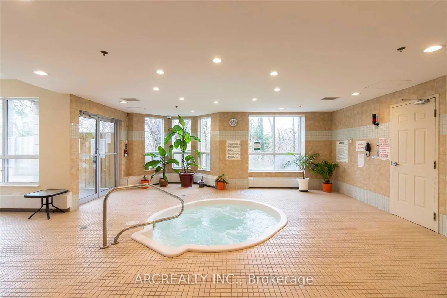 Additional image 19 of 8 Maison Parc Court 313