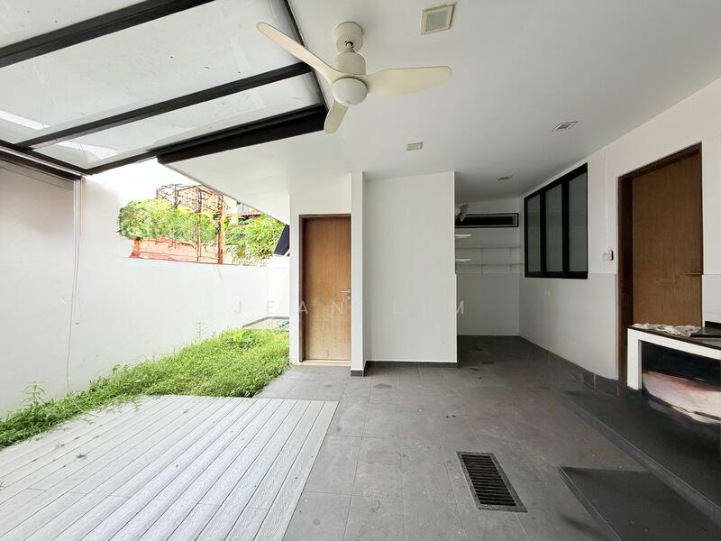 Additional image 4 of Springleaf Road