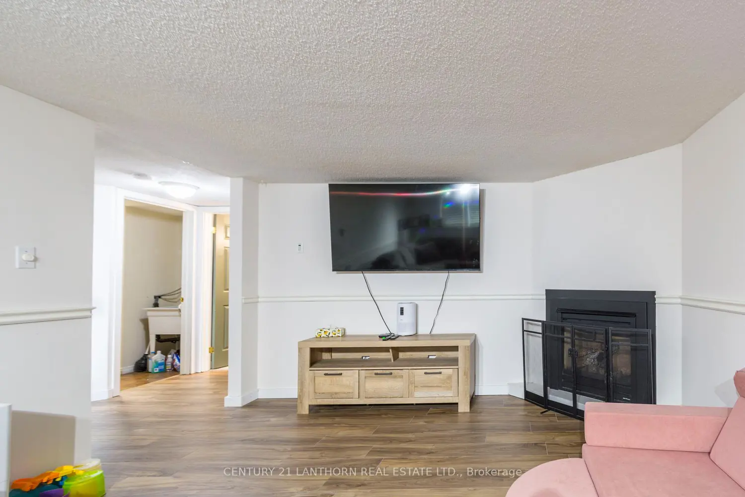 Additional image 13 of 94 North Murray Street