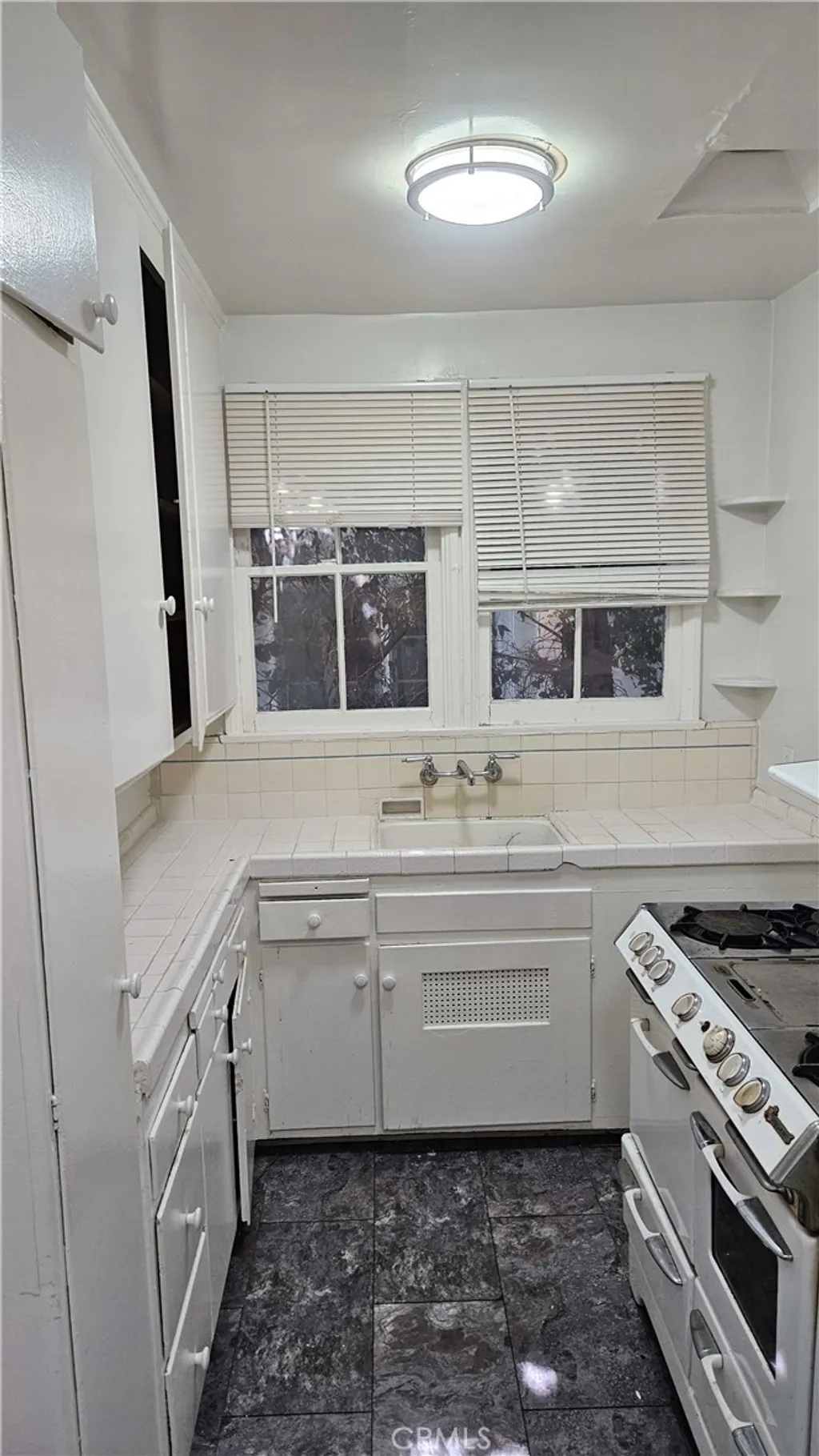 Additional image 5 of 209 S Reeves Dr, Beverly Hills, CA 90212