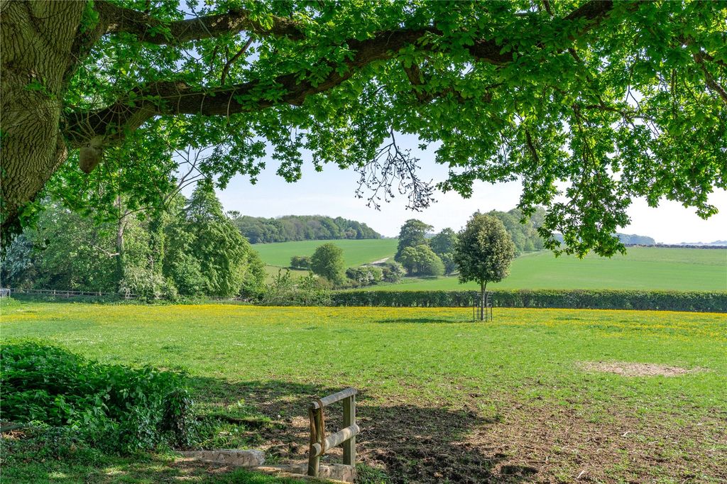 Additional image 28 of 7 bed detached house for salePeasemore, Newbury, Berkshire RG20