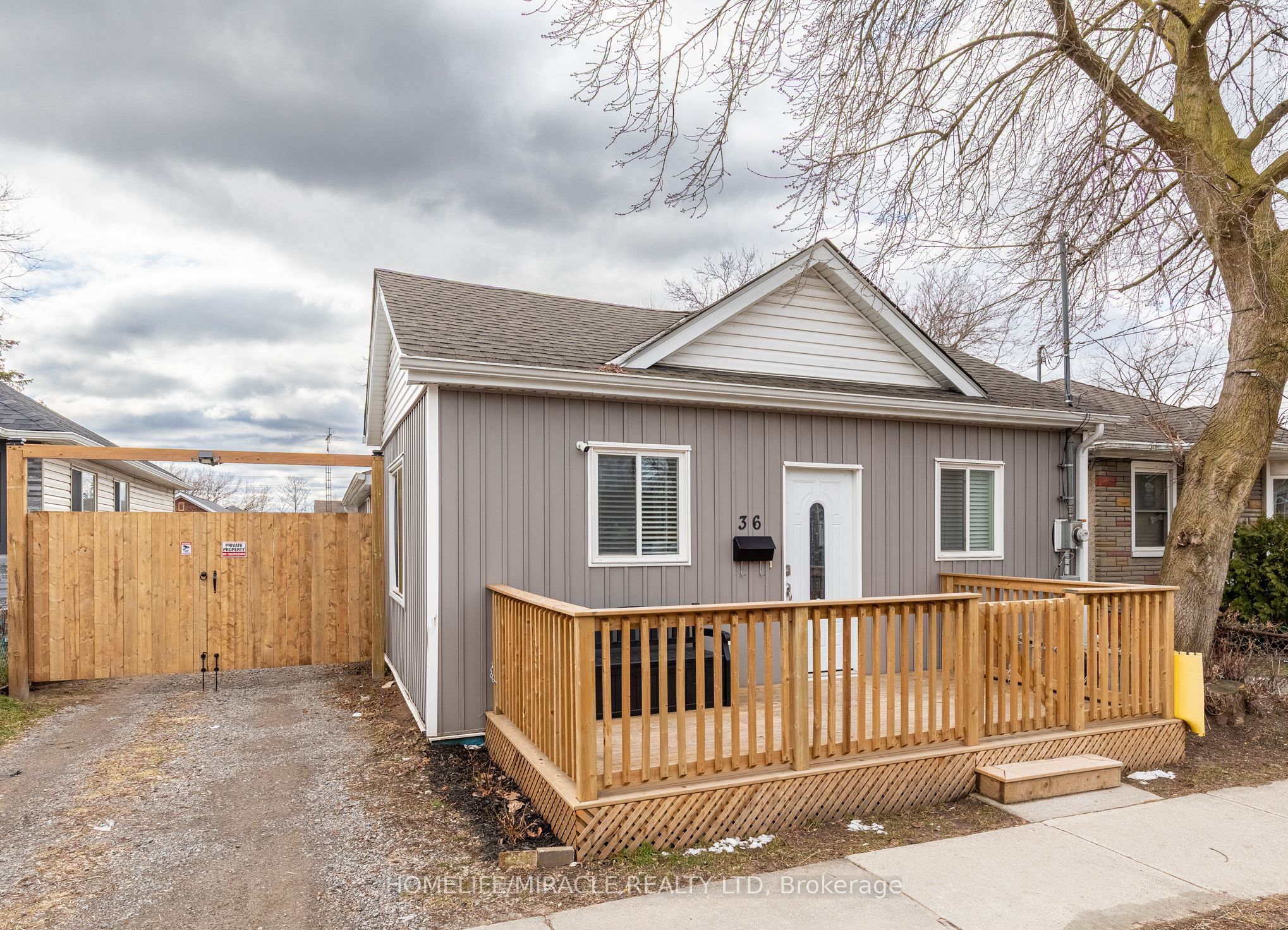 36 Division Street, St. Catharines, ON, L2R 3G2