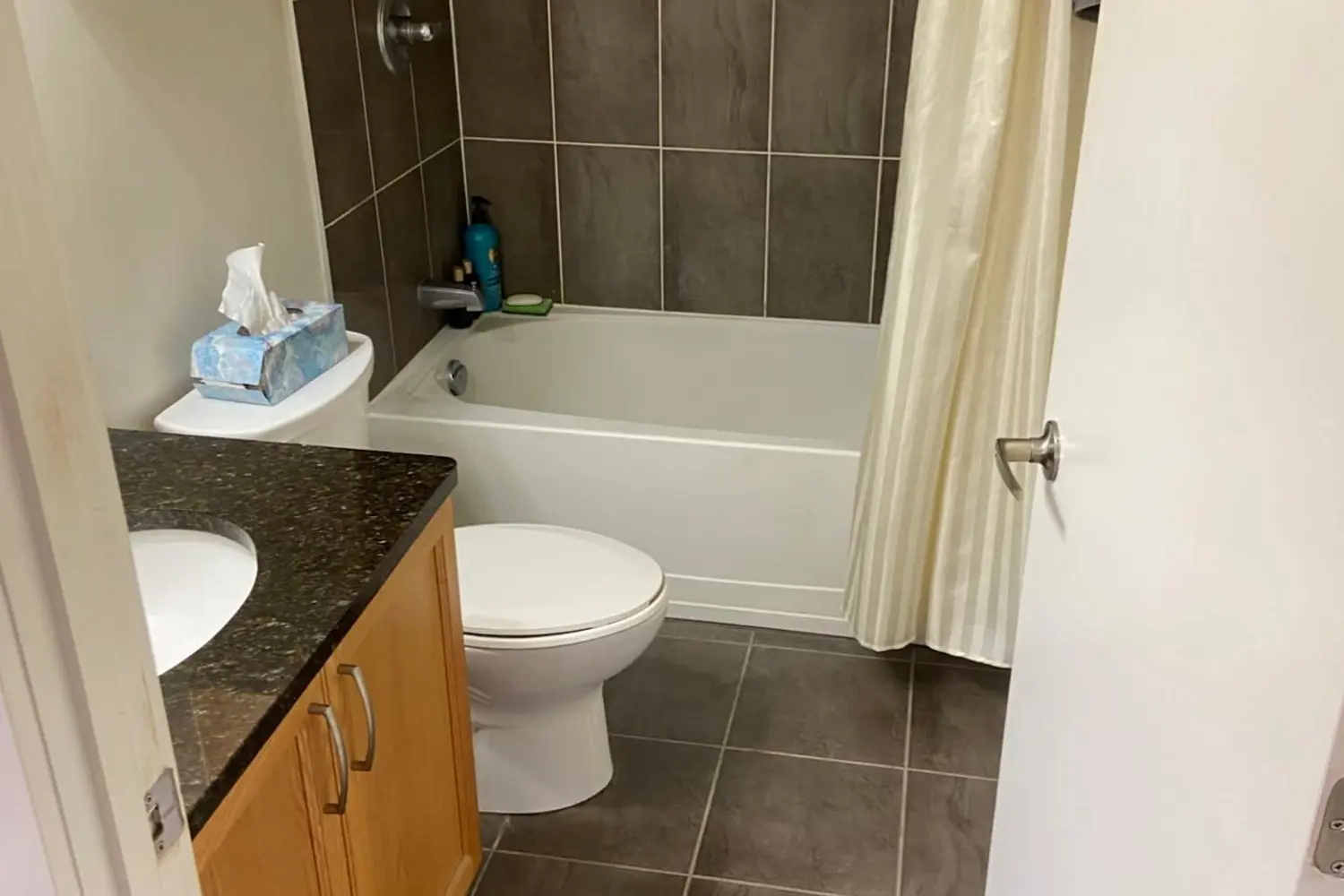 Additional image 10 of 456 King Edward Avenue 306