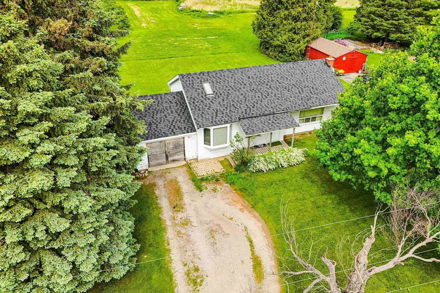 Additional image 9 of 8555 Heritage Road