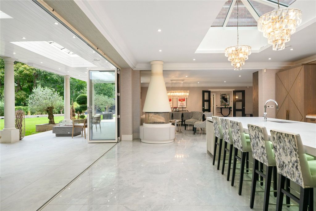 Additional image 6 of 6 bed detached house for saleHeathfield Avenue, Sunninghill, Berkshire SL5