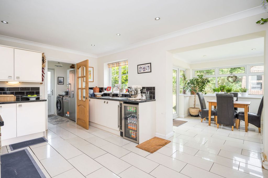 Additional image 7 of 4 bed detached house for saleCharles Street, Tredegar NP22