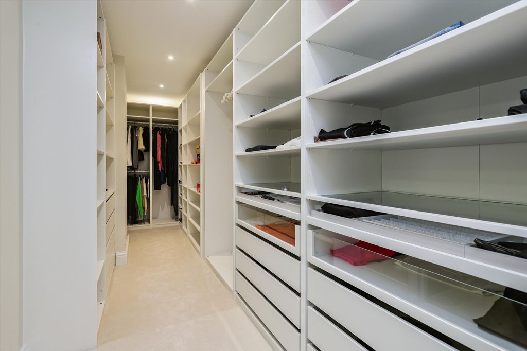 Additional image 11 of 4 bed flat for saleOttershaw Park, Ottershaw, Chertsey, Surrey KT16
