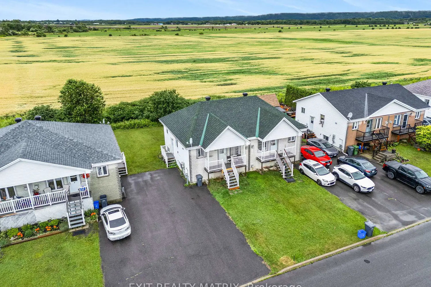 Additional image 6 of 1013 Jacynthe Street