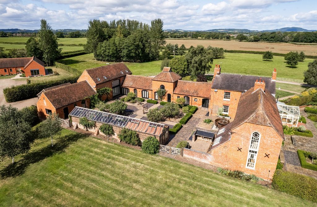 Additional image 55 of 8 bed detached house for saleFrenchlands Lane, Lower Broadheath, Worcester WR2