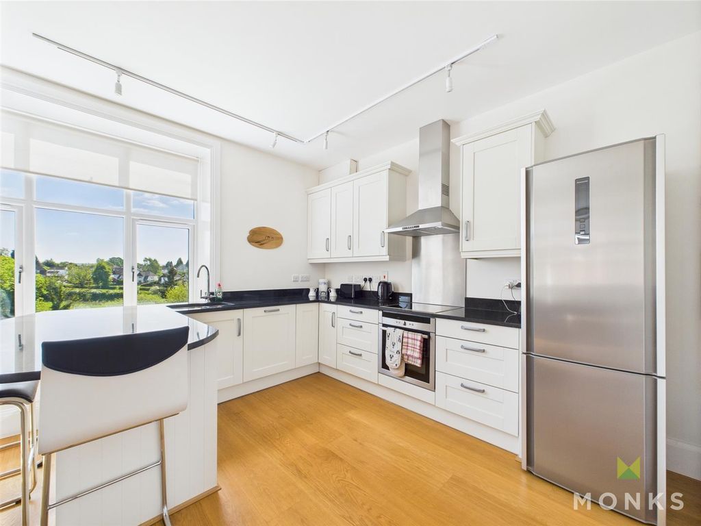Additional image 3 of 2 bed flat for saleKennedy Road, Shrewsbury SY3